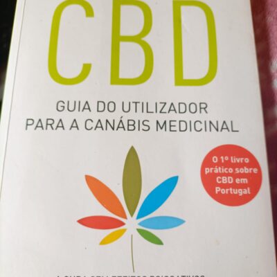 Este é o livro ideal para ficar a conhecer a canábis como medicina ao longo dos tempos, como interagem as propriedades do CBD com o sistema endocanabinoide do nosso corpo.